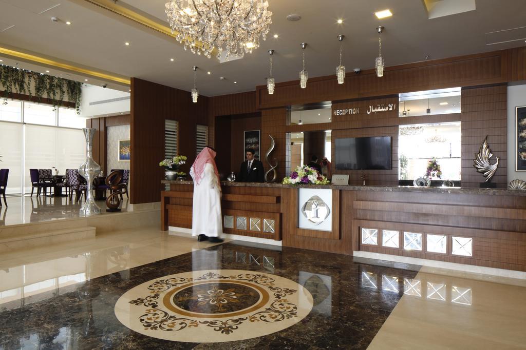 Intour Al Sahafa Hotel Riade Exterior foto